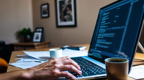 Maximisez vos économies en contrôlant les factures avec l'ia